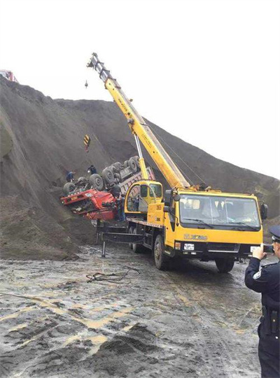 沙洋上犹道路救援